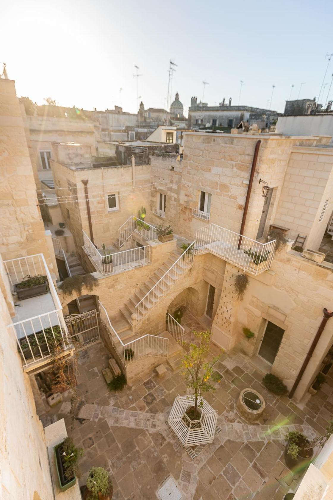 Hotel Palazzo Sant'Anna Lecce Exterior foto